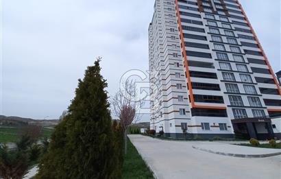 EŞYALI 4+1 KİRALIK DAİRE. HAVUZ-HAMAM-SAUNA-FİTNESS-7/24GÜVENLİK