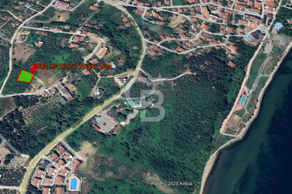 YALOVA ÇINARCIK KORU DENİZ MANZARALI SATILIK KONUT İMARLI ARSA!.