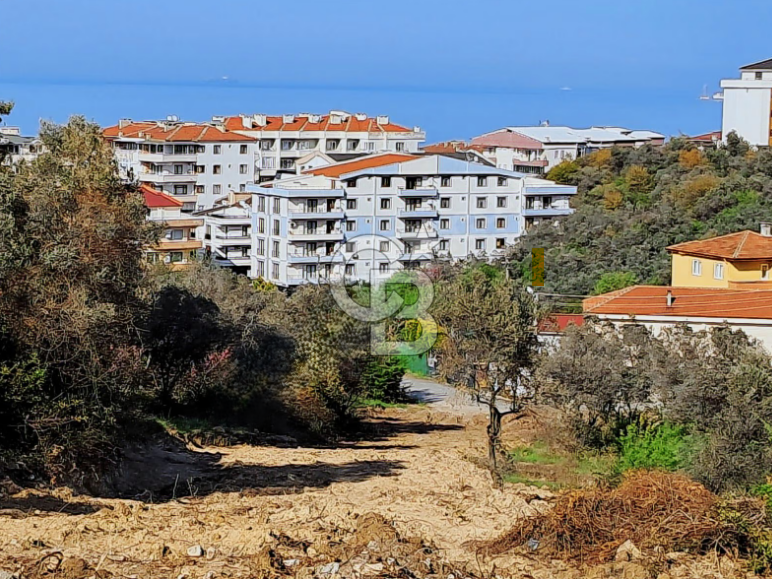YALOVA ÇINARCIK DENİZ MANZARALI 4,5 KAT KONUT İMARLI ARSA!....