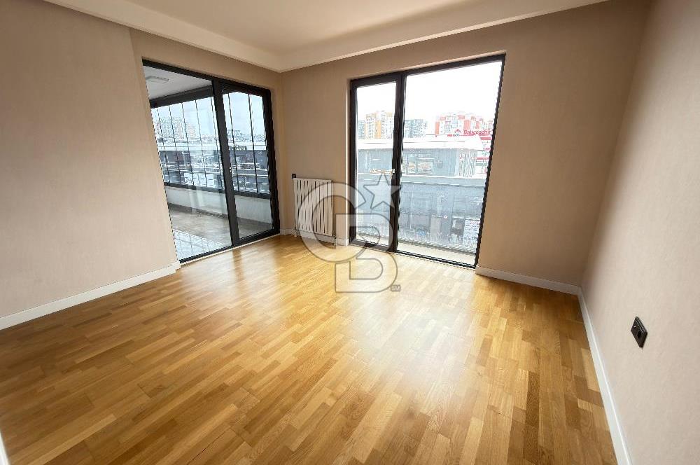 YAŞAMKENT AKINCI YAŞAM EVLERİNDE 4+1 KİRALIK DAİRE