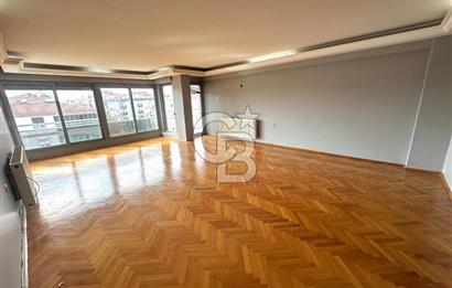 Karşıyaka Girne Bulvarı Yakını Köşe Konumlu 3+1 Satılık Daire