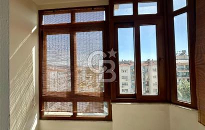 KARŞIYAKA'DA GÜN SAZAK BULVARI ÜZERİ KİRALIK 3+1 DAİRE!