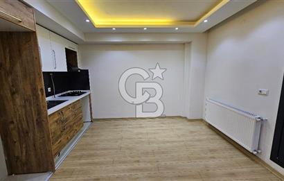 Karabağlar Vatan Mahallesi Asansörlü Yeni Bina 2+1 Kiralık