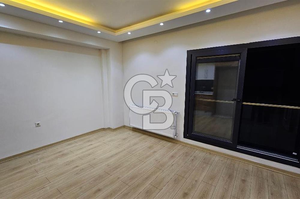 Karabağlar Vatan Mahallesi Asansörlü Yeni Bina 2+1 Kiralık