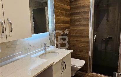 Karabağlar Vatan Mahallesi Asansörlü Yeni Bina 2+1 Kiralık