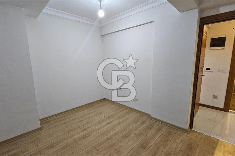 Karabağlar Vatan Mahallesi Asansörlü Yeni Bina 2+1 Kiralık