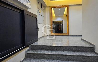 Karabağlar Vatan Mahallesi Asansörlü Yeni Bina 2+1 Kiralık