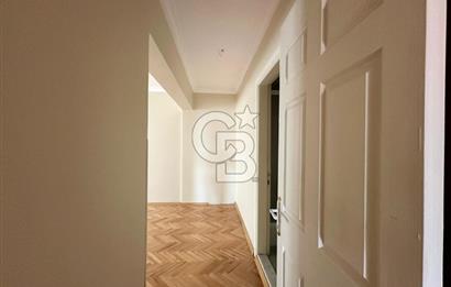 KARŞIYAKA'DA GÜN SAZAK BULVARI ÜZERİ KİRALIK 3+1 DAİRE!