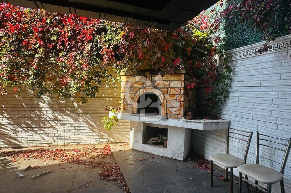 Gülbahçe'de Deniz Manzaralı İkiz Villa