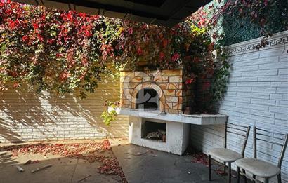 Gülbahçe'de Deniz Manzaralı İkiz Villa