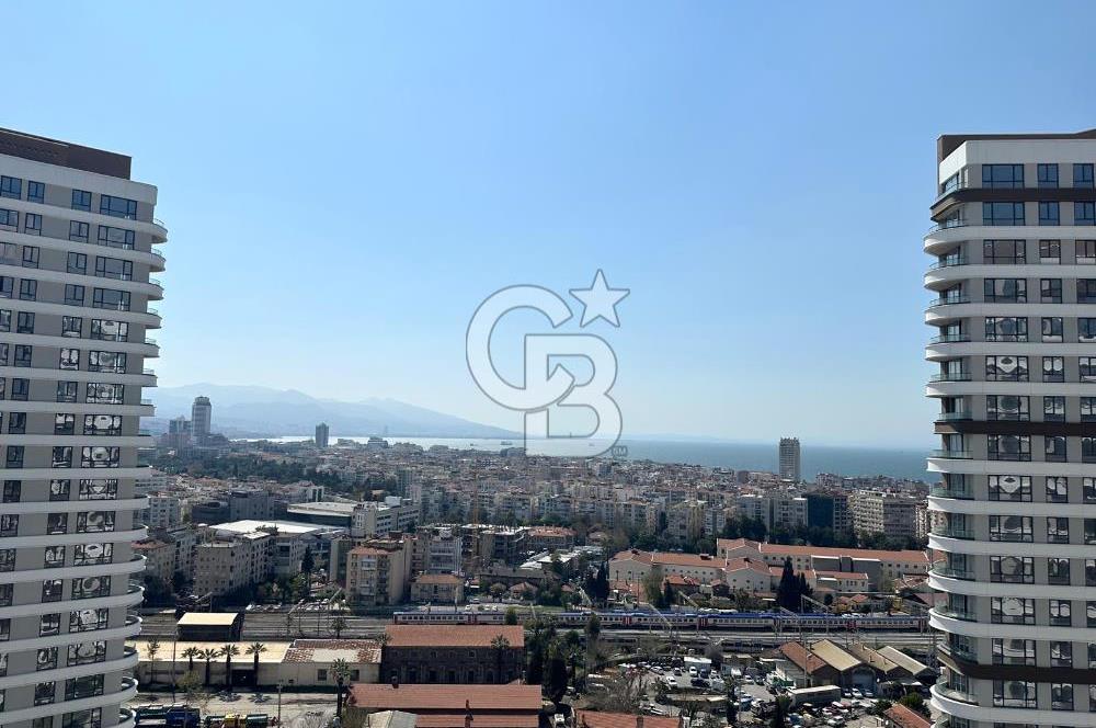 Evora İzmir`de Deniz ve Peyzaj Manzaralı 2+1 Kiralık Daire