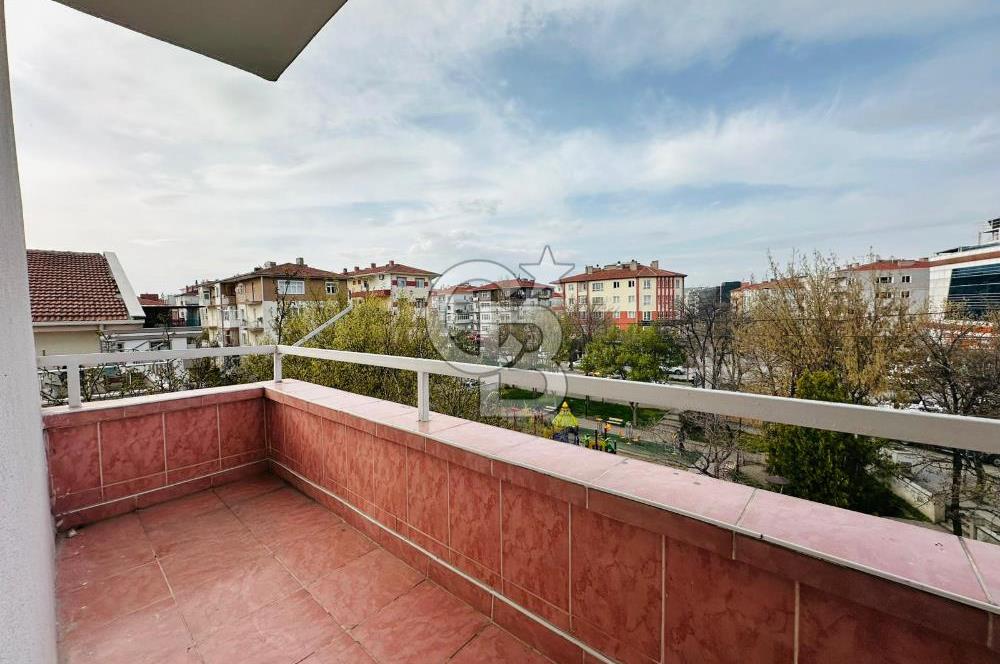 SİNCAN İSTASYONDA MERKEZİ KONUMLU 3+1 SATILIK DAİRE