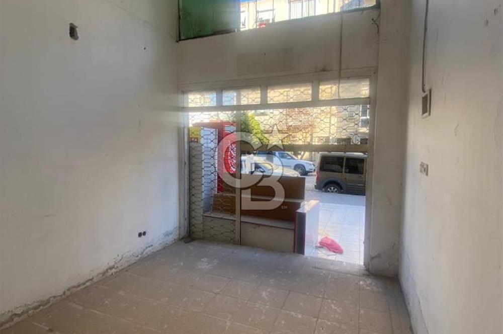 BAHÇELİEVLER CEVDET BİLSAY CADDESİNDE, SATILIK, BATARLI BOŞ DÜKKAN