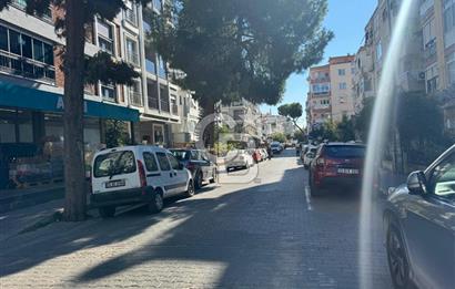 BAHÇELİEVLER CEVDET BİLSAY CADDESİNDE, SATILIK, BATARLI BOŞ DÜKKAN