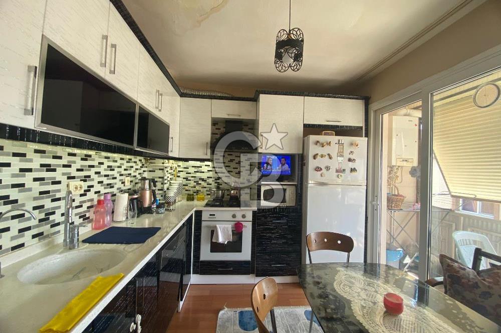 KARŞIYAKA DEDEBAŞI GONCALAR CAMİ SOKAĞINDA MERKEZİ 3+1 SATILIK DAİRE 