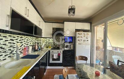 KARŞIYAKA DEDEBAŞI GONCALAR CAMİ SOKAĞINDA MERKEZİ 3+1 SATILIK DAİRE 