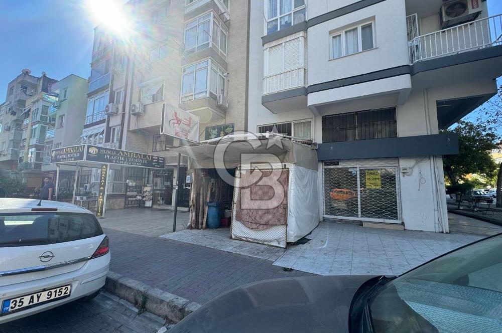 BAHÇELİEVLER CEVDET BİLSAY CADDESİNDE, SATILIK, BATARLI BOŞ DÜKKAN
