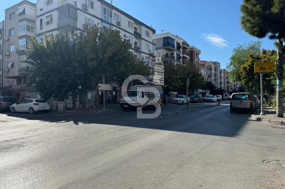 BAHÇELİEVLER CEVDET BİLSAY CADDESİNDE, SATILIK, BATARLI BOŞ DÜKKAN