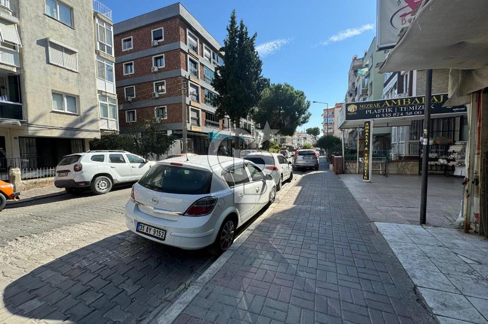 BAHÇELİEVLER CEVDET BİLSAY CADDESİNDE, SATILIK, BATARLI BOŞ DÜKKAN