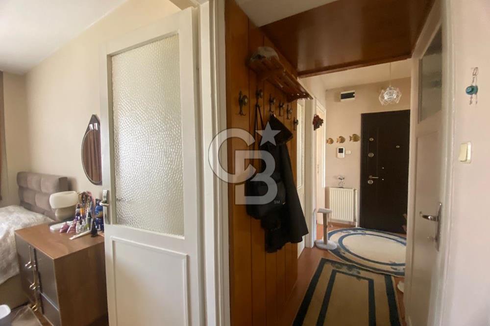 KARŞIYAKA DEDEBAŞI GONCALAR CAMİ SOKAĞINDA MERKEZİ 3+1 SATILIK DAİRE 