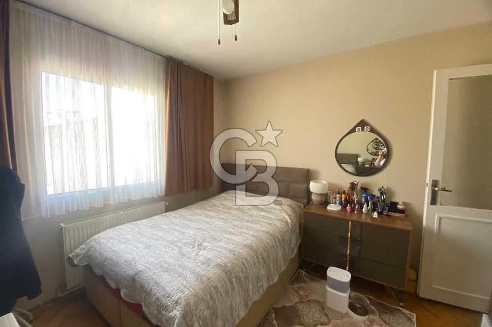 KARŞIYAKA DEDEBAŞI GONCALAR CAMİ SOKAĞINDA MERKEZİ 3+1 SATILIK DAİRE 