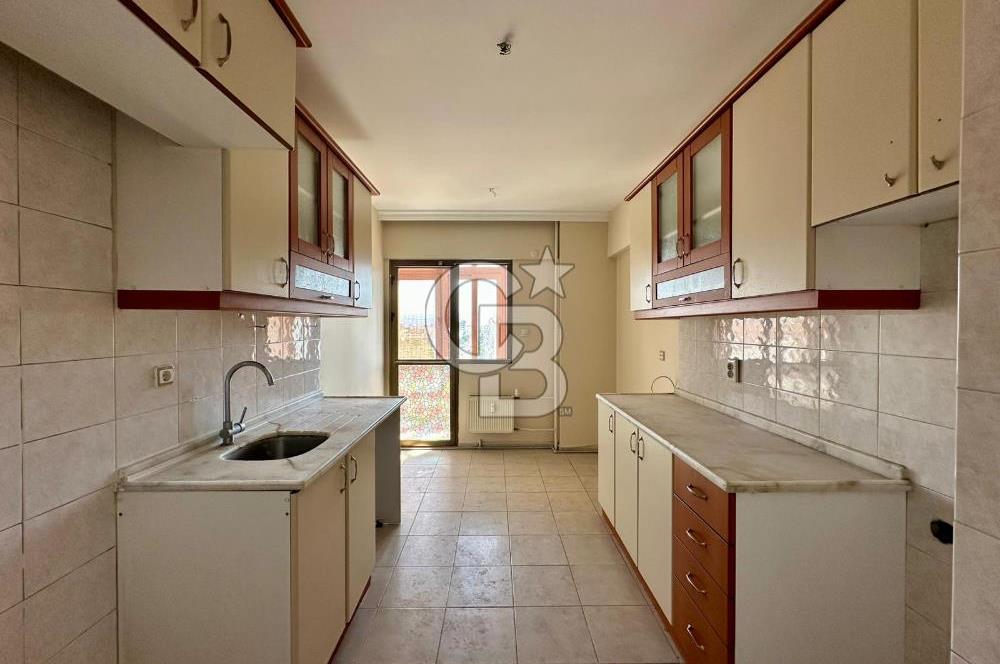 KARŞIYAKA'DA GÜN SAZAK BULVARI ÜZERİ KİRALIK 3+1 DAİRE!