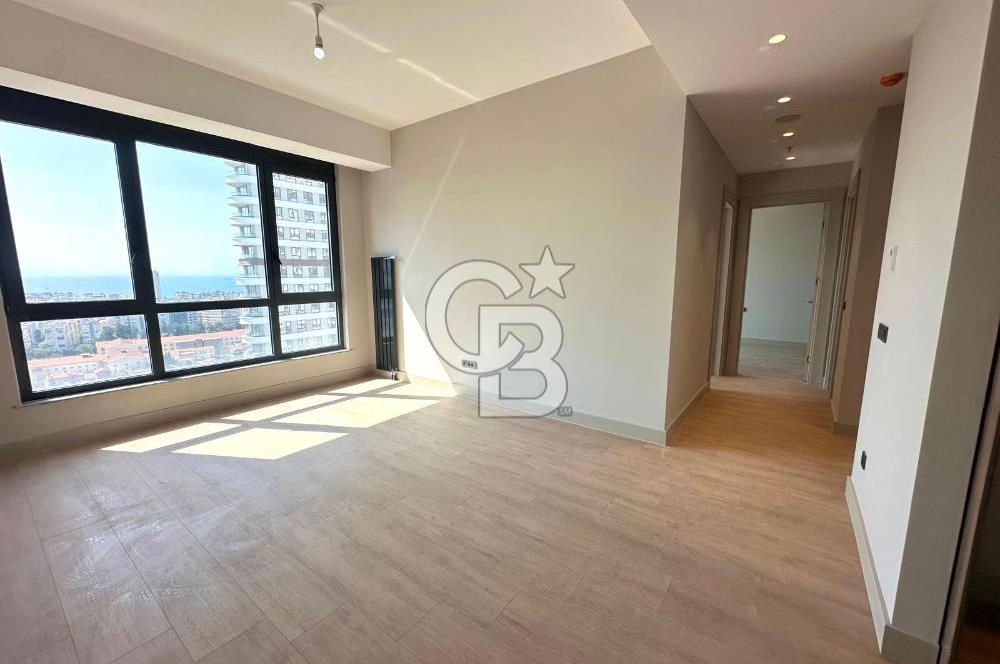Evora İzmir`de Deniz ve Peyzaj Manzaralı 2+1 Kiralık Daire