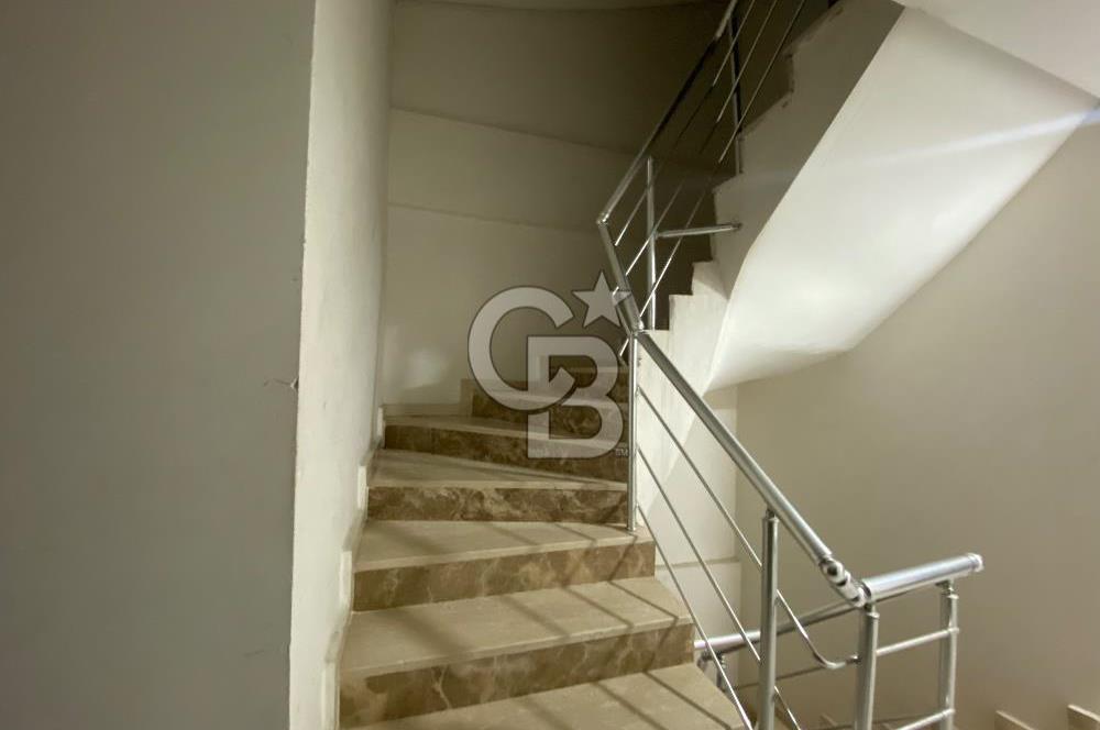 Küçükçiğli Mahallesinde 2+1 Satılık Dubleks Daire