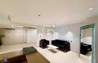 KOZYATAĞI ŞAŞMAZ PLAZA’DA METRO ÖNÜ 840 m² KİRALIK PRESTİJLİ OFİS KATI