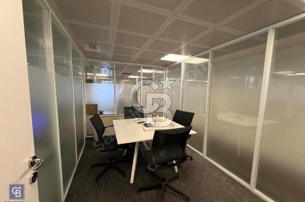 KOZYATAĞI ŞAŞMAZ PLAZA’DA METRO ÖNÜ 840 m² KİRALIK PRESTİJLİ OFİS KATI