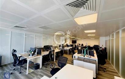 KOZYATAĞI ŞAŞMAZ PLAZA’DA METRO ÖNÜ 840 m² KİRALIK PRESTİJLİ OFİS KATI