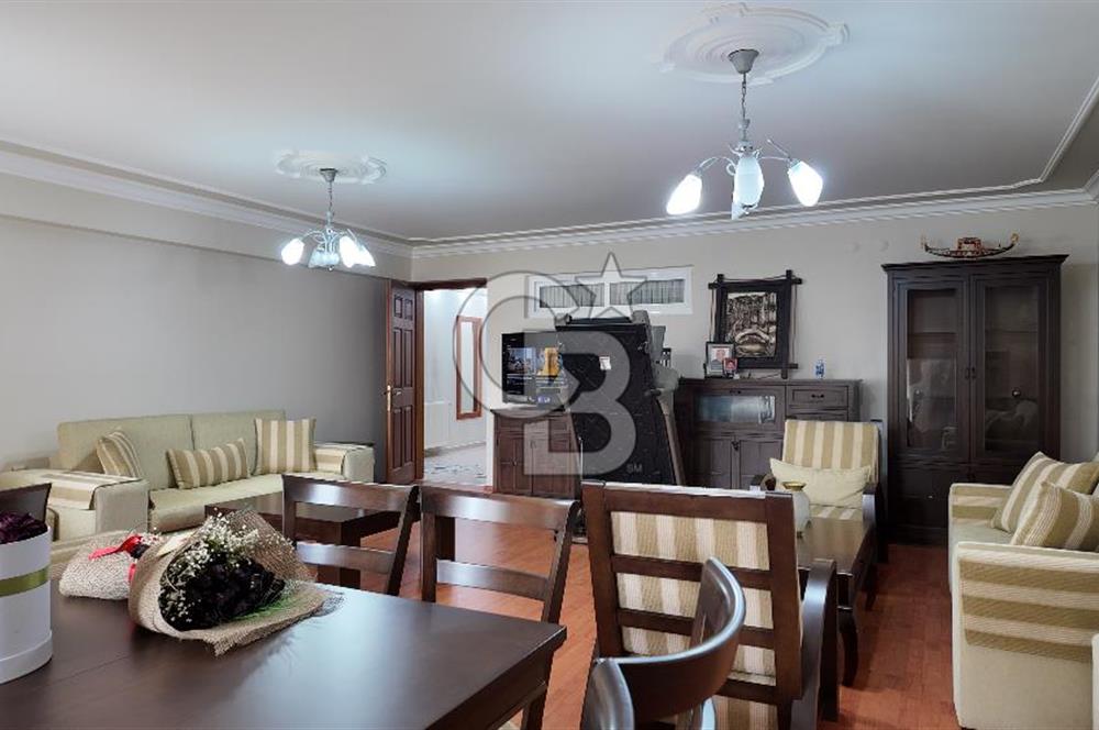 ŞEMİKLER YALI MAHALLESİNDE 4+1 GENİŞ VE KONFORLU SATILIK DAİRE