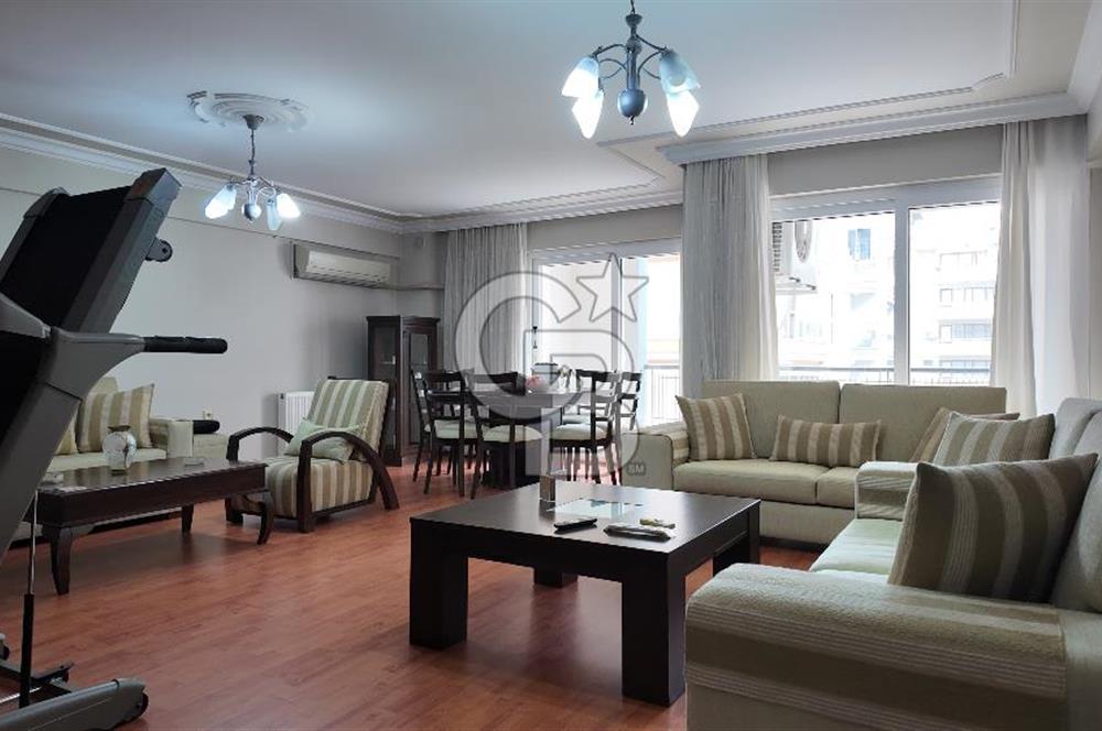 ŞEMİKLER YALI MAHALLESİNDE 4+1 GENİŞ VE KONFORLU SATILIK DAİRE