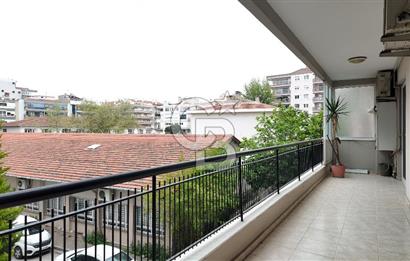 ŞEMİKLER YALI MAHALLESİNDE 4+1 GENİŞ VE KONFORLU SATILIK DAİRE