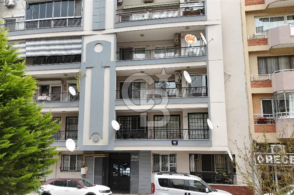 ŞEMİKLER YALI MAHALLESİNDE 4+1 GENİŞ VE KONFORLU SATILIK DAİRE