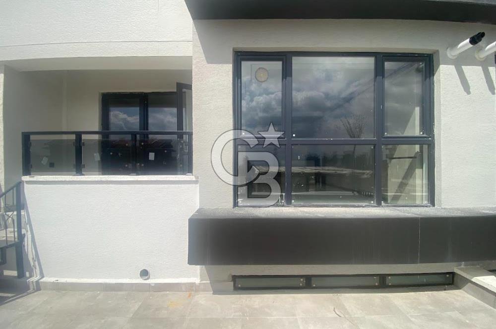 TAŞPINAR' DA SIFIR BİNA GİRİŞ KAT BAHÇE KULLANIMLI KİRALIK 1+1