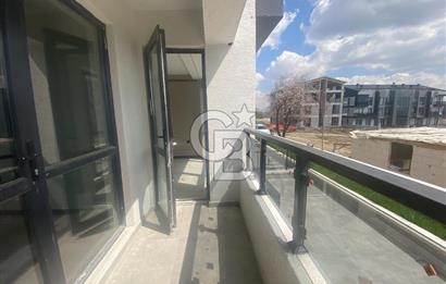 TAŞPINAR' DA SIFIR BİNA GİRİŞ KAT BAHÇE KULLANIMLI KİRALIK 1+1