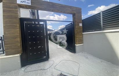 TAŞPINAR' DA SIFIR BİNA GİRİŞ KAT BAHÇE KULLANIMLI KİRALIK 1+1