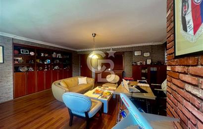 Şair Eşref Bulvarında 128 m2 Kapalı Otoparklı Satılık Ofis