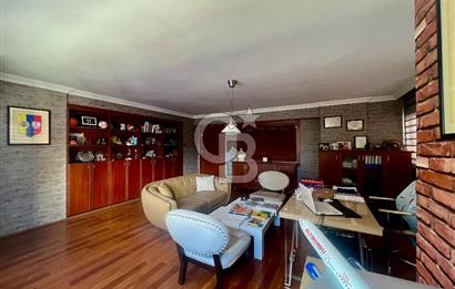 Şair Eşref Bulvarında 128 m2 Kapalı Otoparklı Satılık Ofis