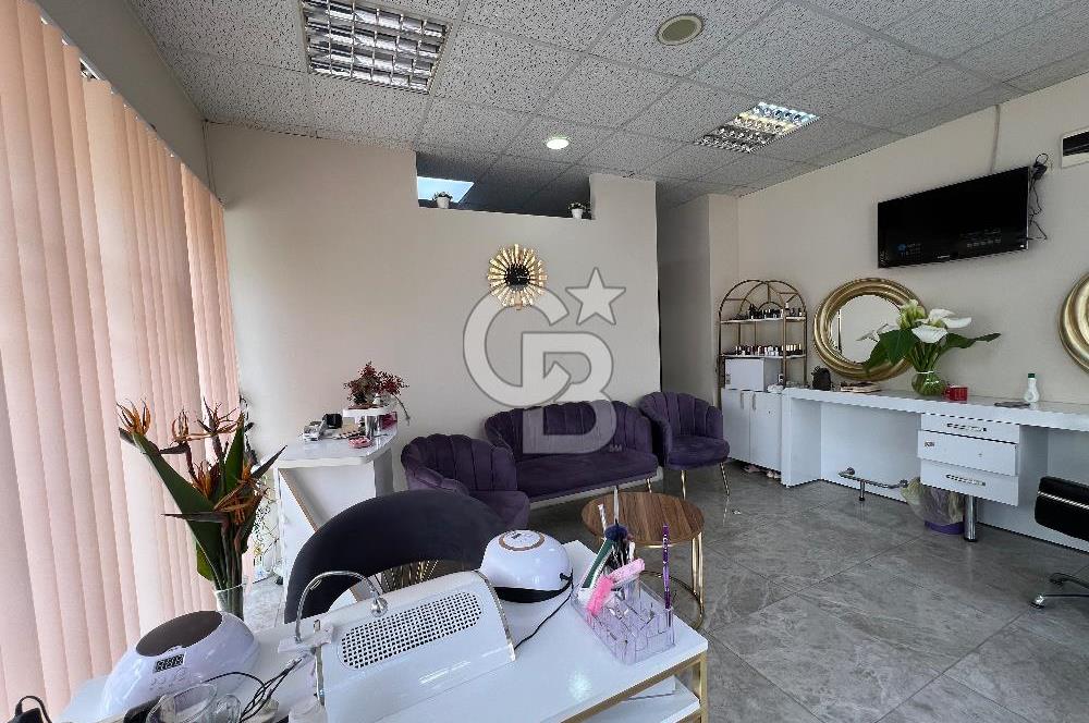 Bostanlıda köşe konumda kiralık dükkan