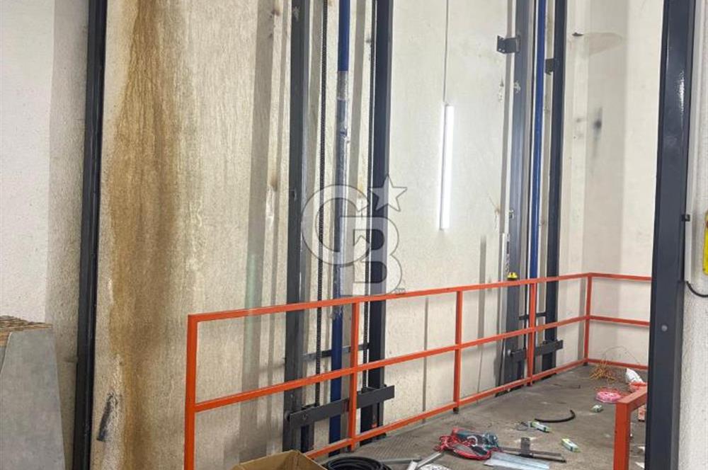 FERHATPAŞA'DA İMALAT & DEPOLAMAYA UYGUN KİRALIK YENİ PLAZA