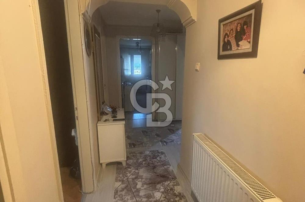 Demokrasi Üni. yakınında deniz manzaralı satılık 3+1 bakımlı daire