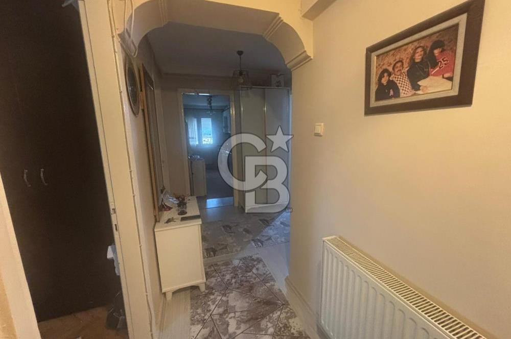 Demokrasi Üni. yakınında deniz manzaralı satılık 3+1 bakımlı daire