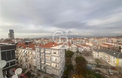 Demokrasi Üni. yakınında deniz manzaralı satılık 3+1 bakımlı daire