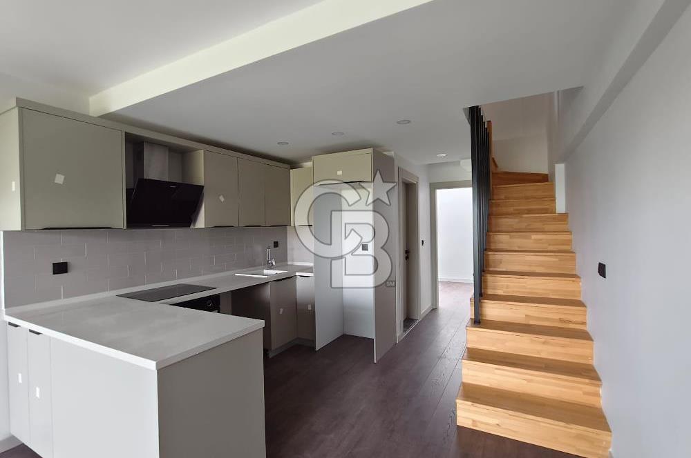 Çeşme Ayasaranda Rezidans'ta boş kiralık dublaks daire