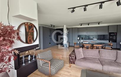 Çeşme Fenerburnu'nda Denize Yürüme Mesafesinde Eşyalı Kiralık Villa