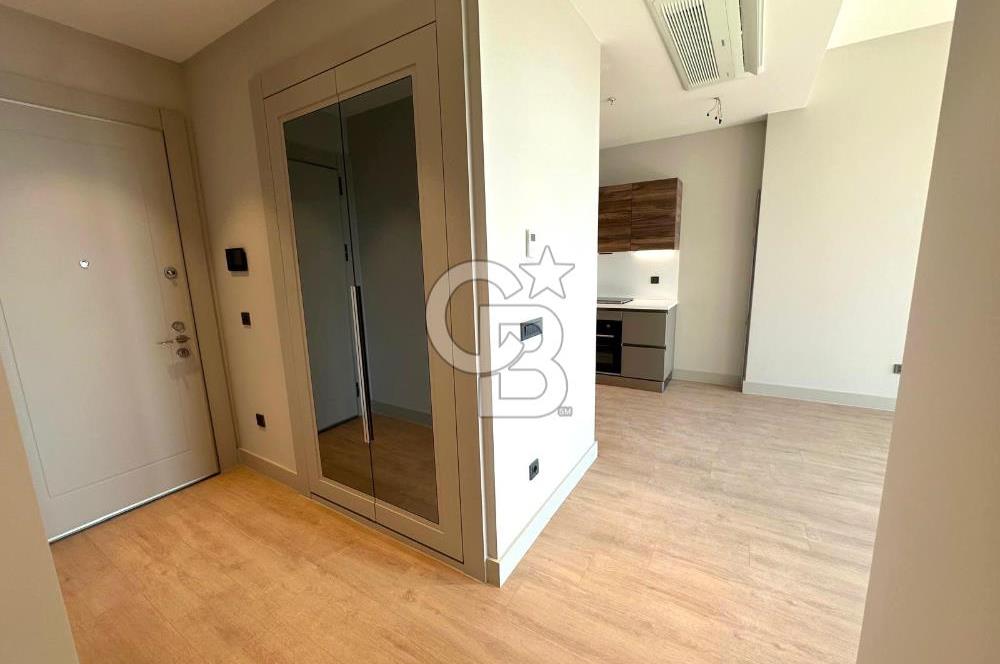 Evora İzmir`de Deniz ve Peyzaj Manzaralı 2+1 Kiralık Daire