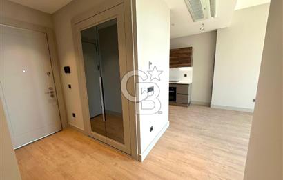 Evora İzmir`de Deniz ve Peyzaj Manzaralı 2+1 Kiralık Daire