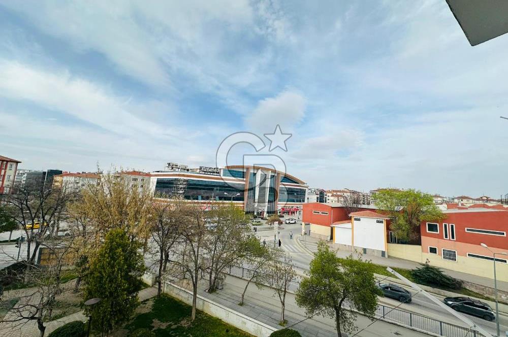 SİNCAN İSTASYONDA MERKEZİ KONUMLU 3+1 SATILIK DAİRE